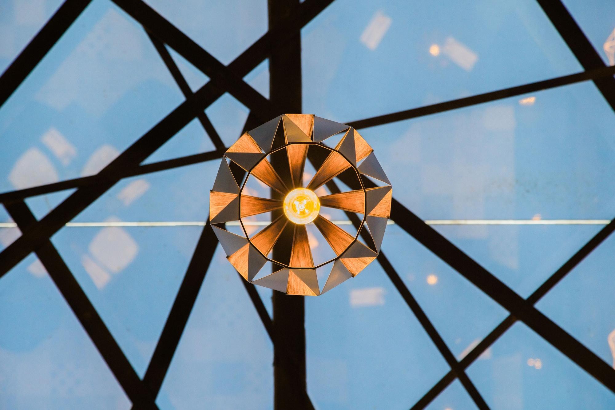 image-housing-carousel