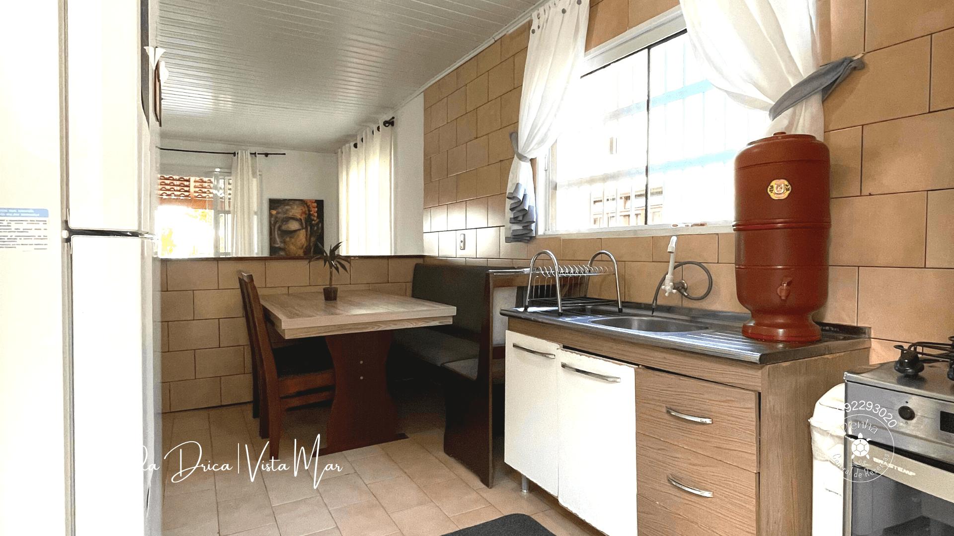 image-housing-carousel