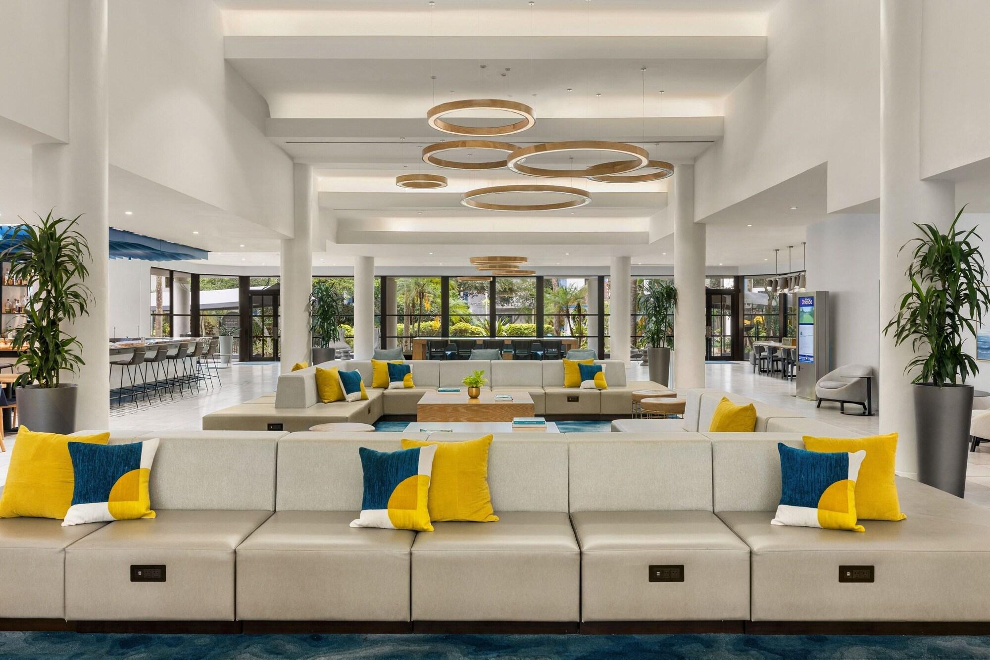 image-housing-carousel
