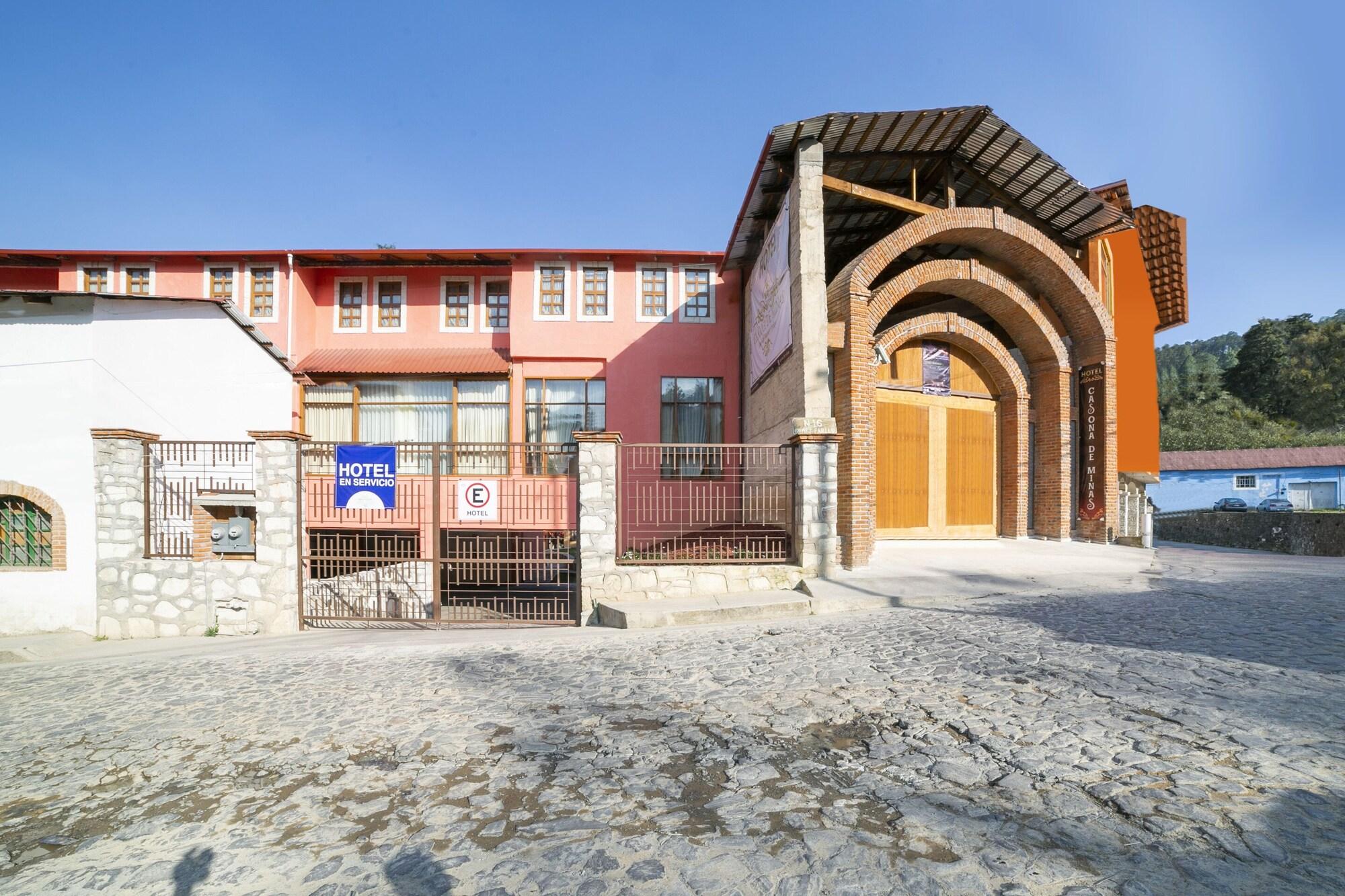 image-housing-carousel