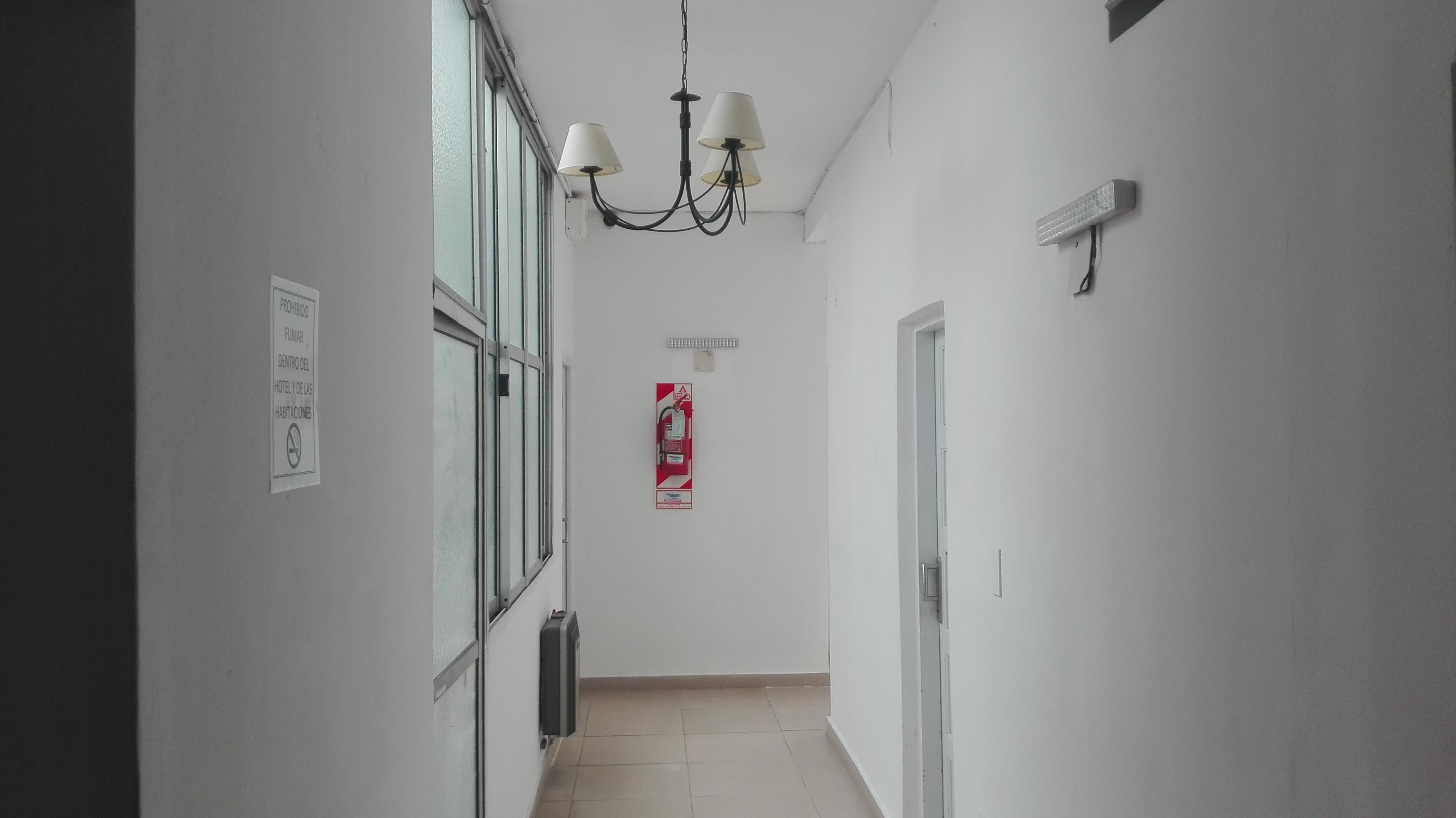 image-housing-carousel
