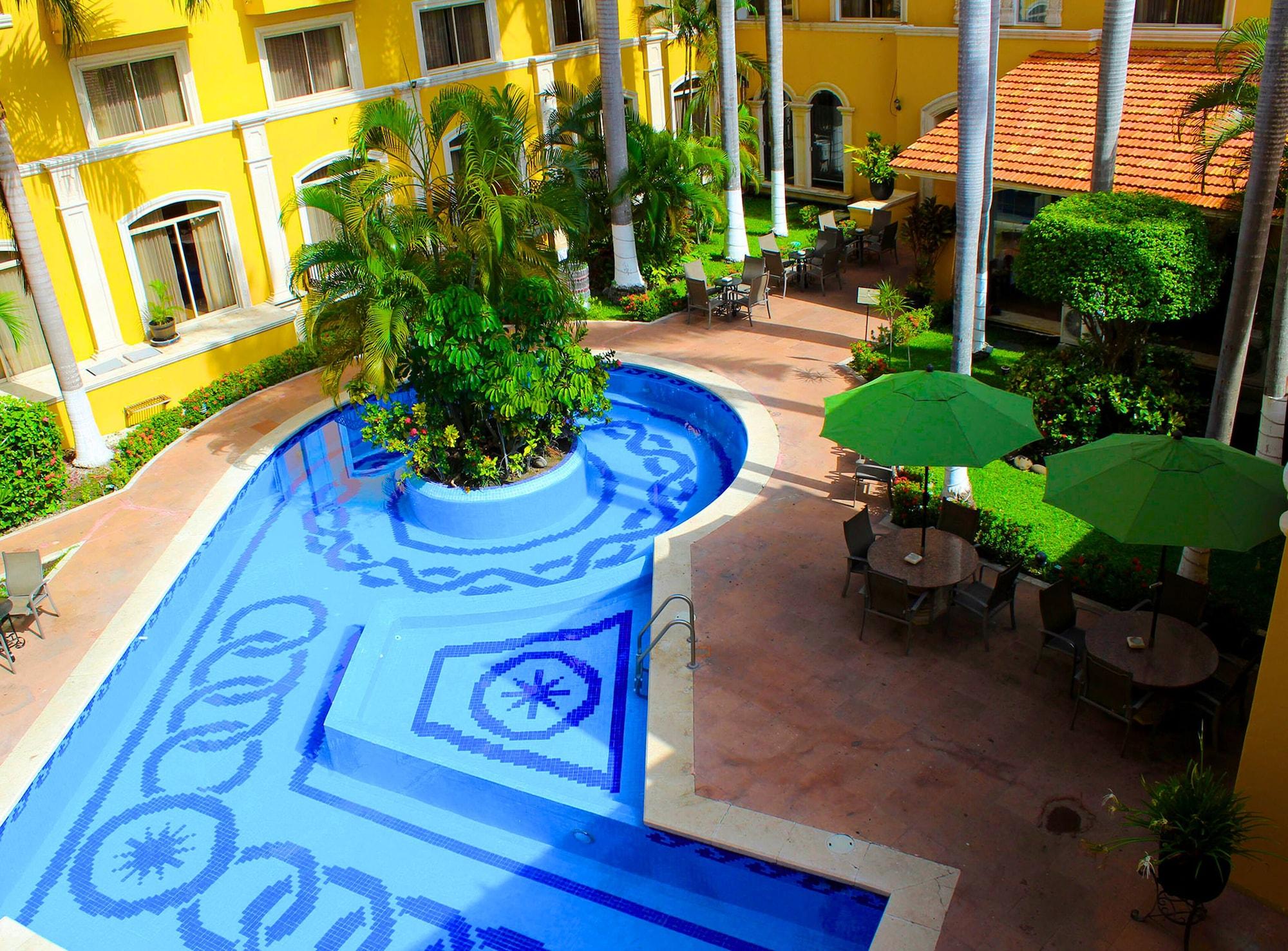 Hacienda Real del Carmen 6