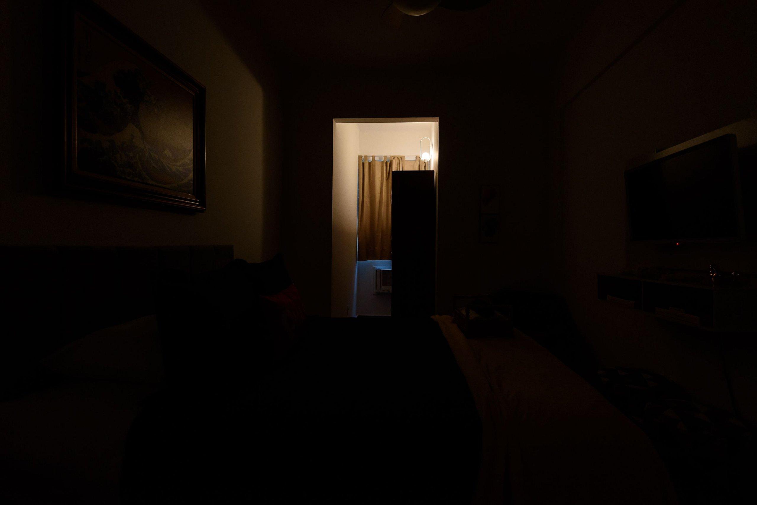 image-housing-carousel