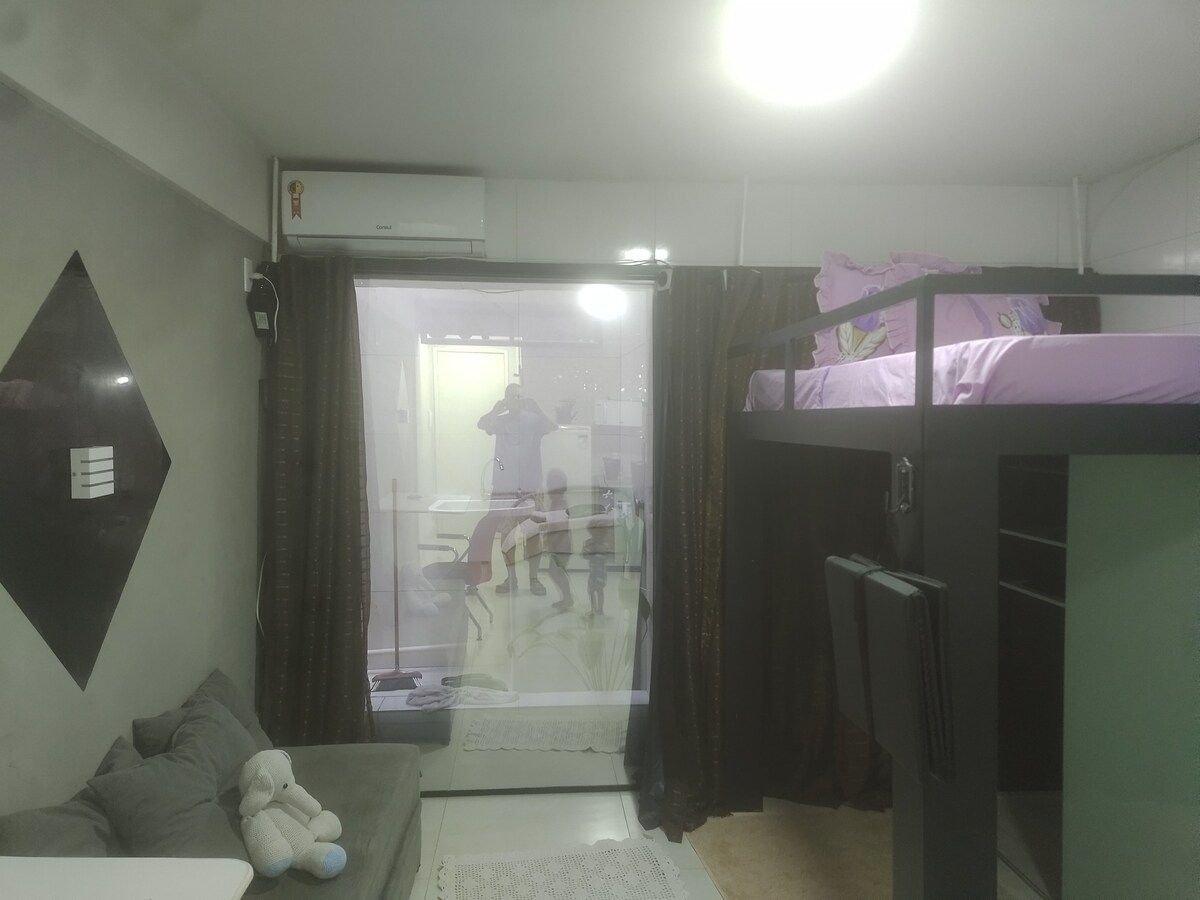 image-housing-carousel