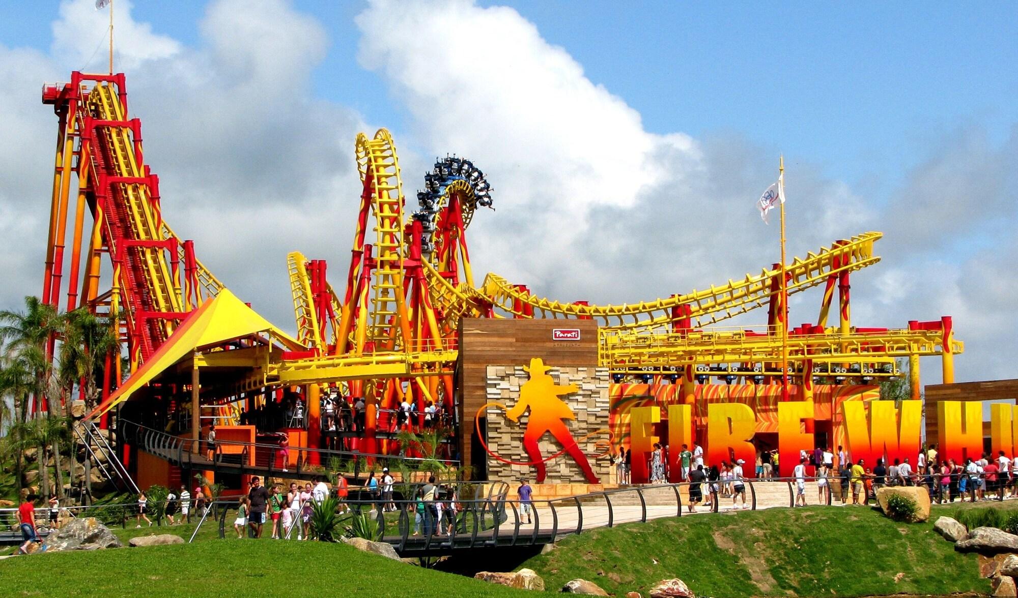 image-housing-carousel