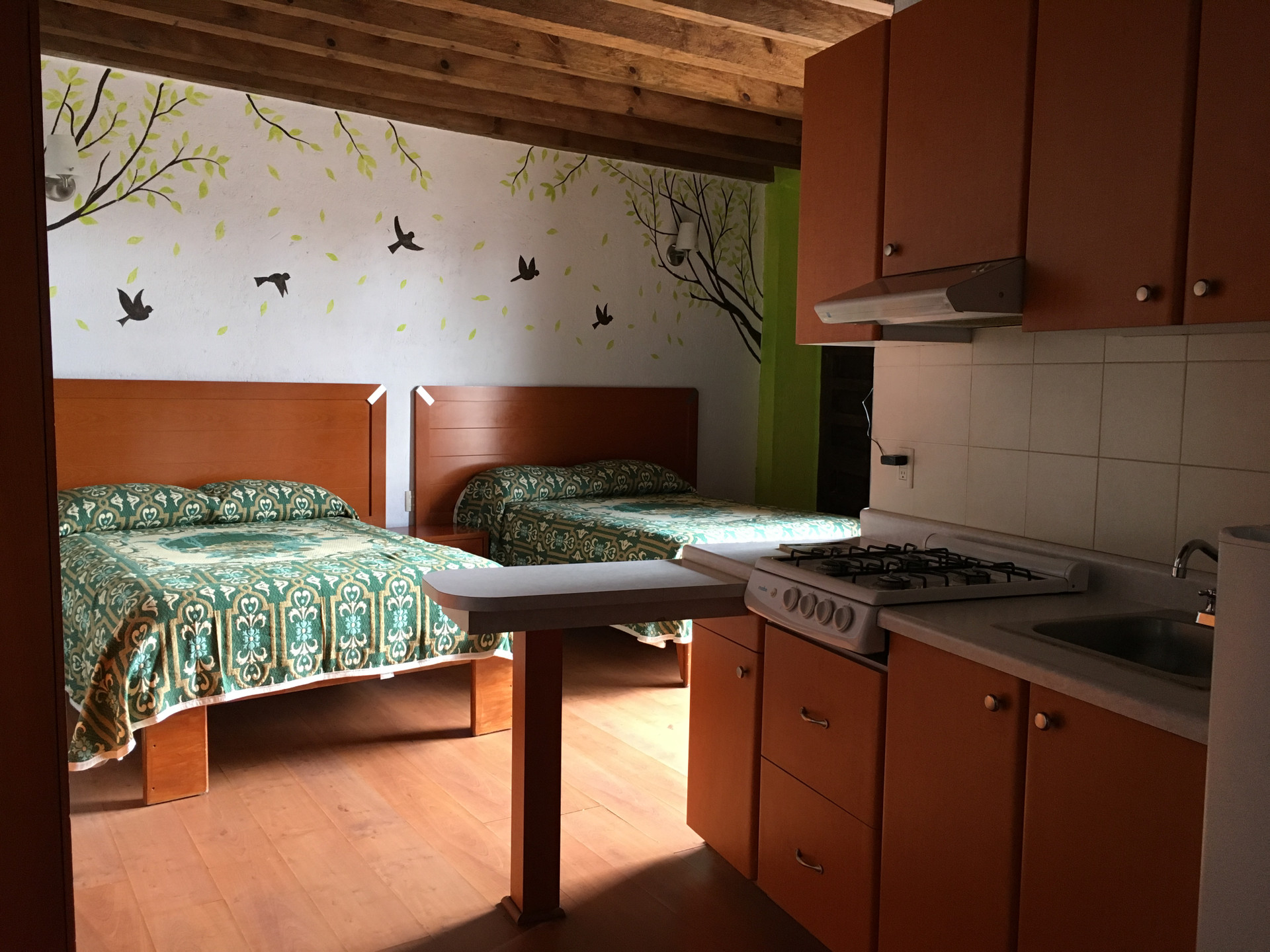 image-housing-carousel