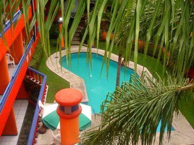 image-housing-carousel