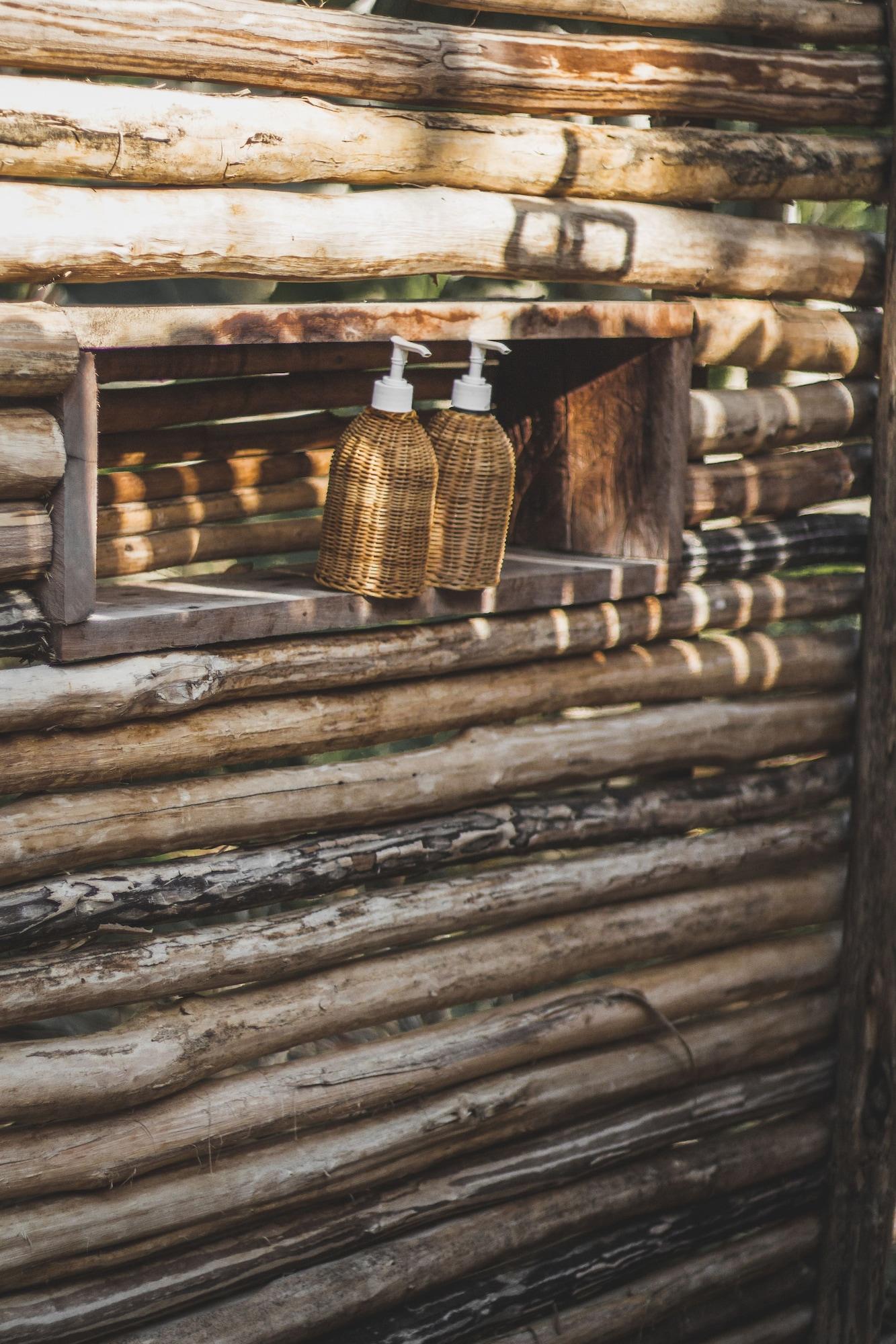 image-housing-carousel