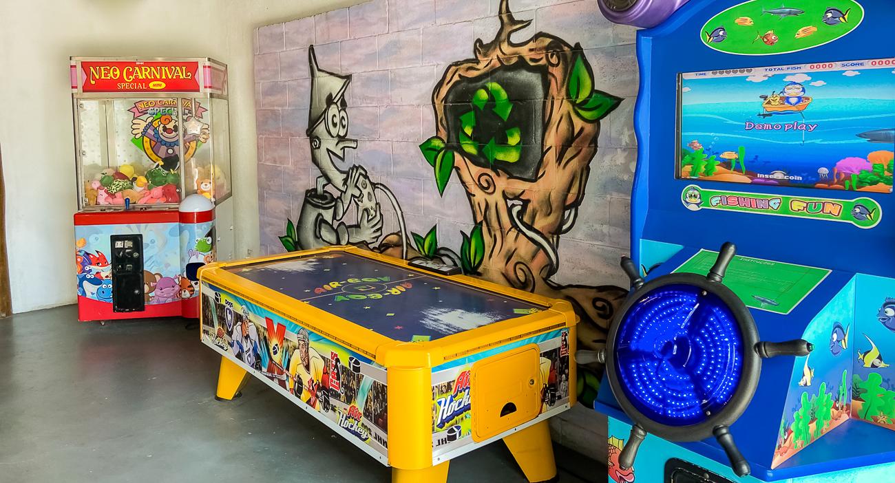 image-housing-carousel