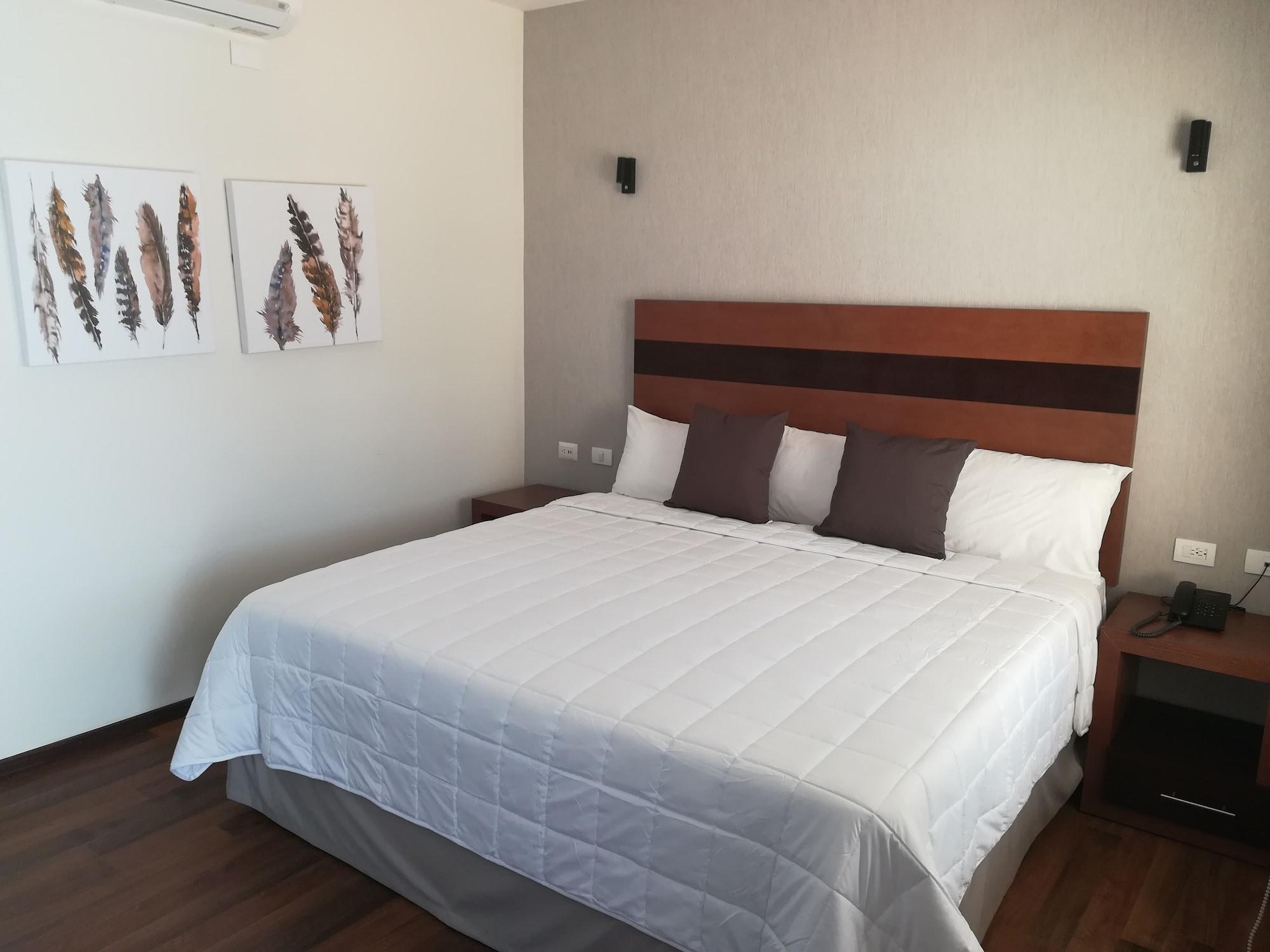 Hotel Plaza Catedral 5