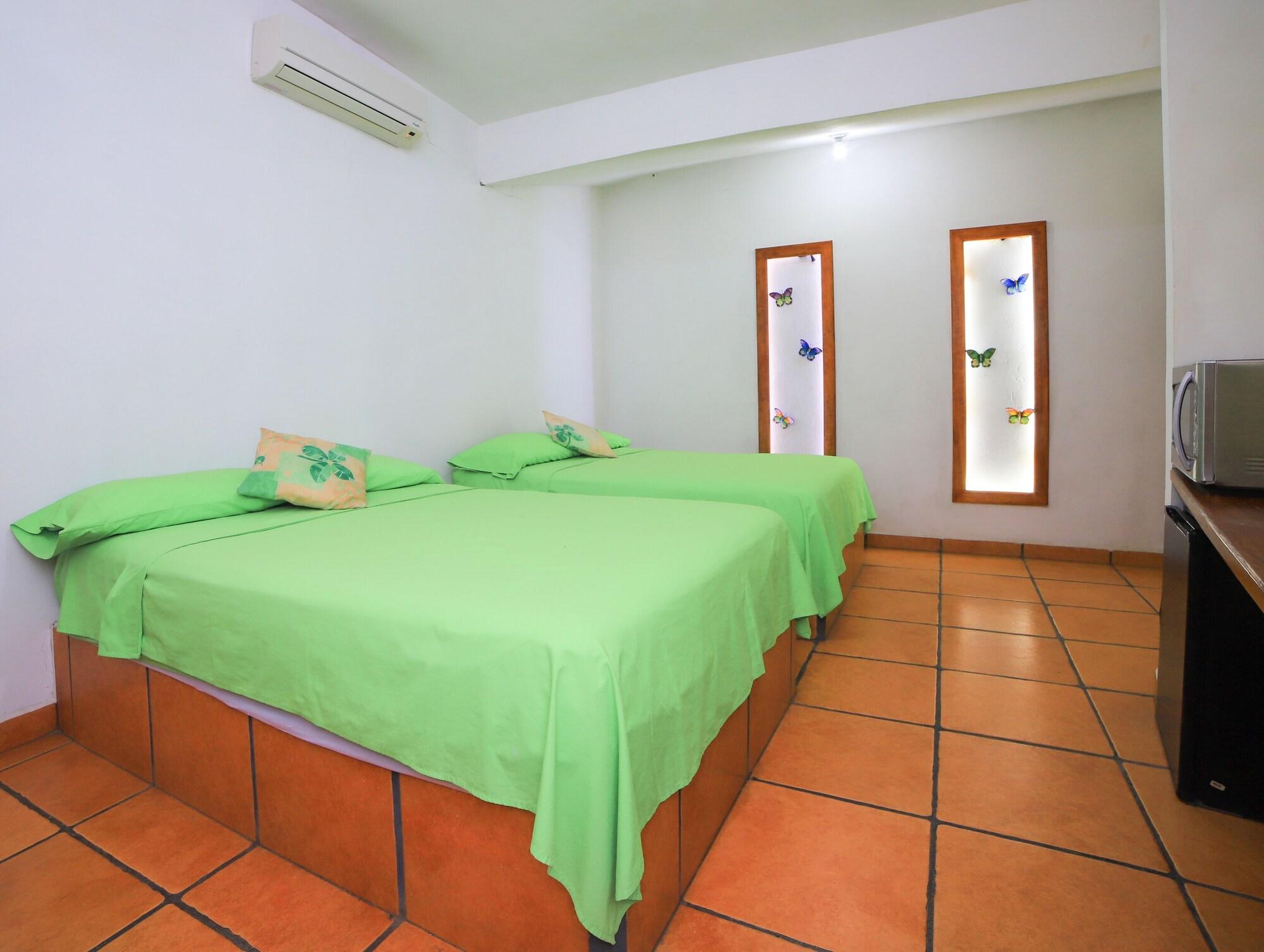 BM Zihua Casa de Huéspedes 3