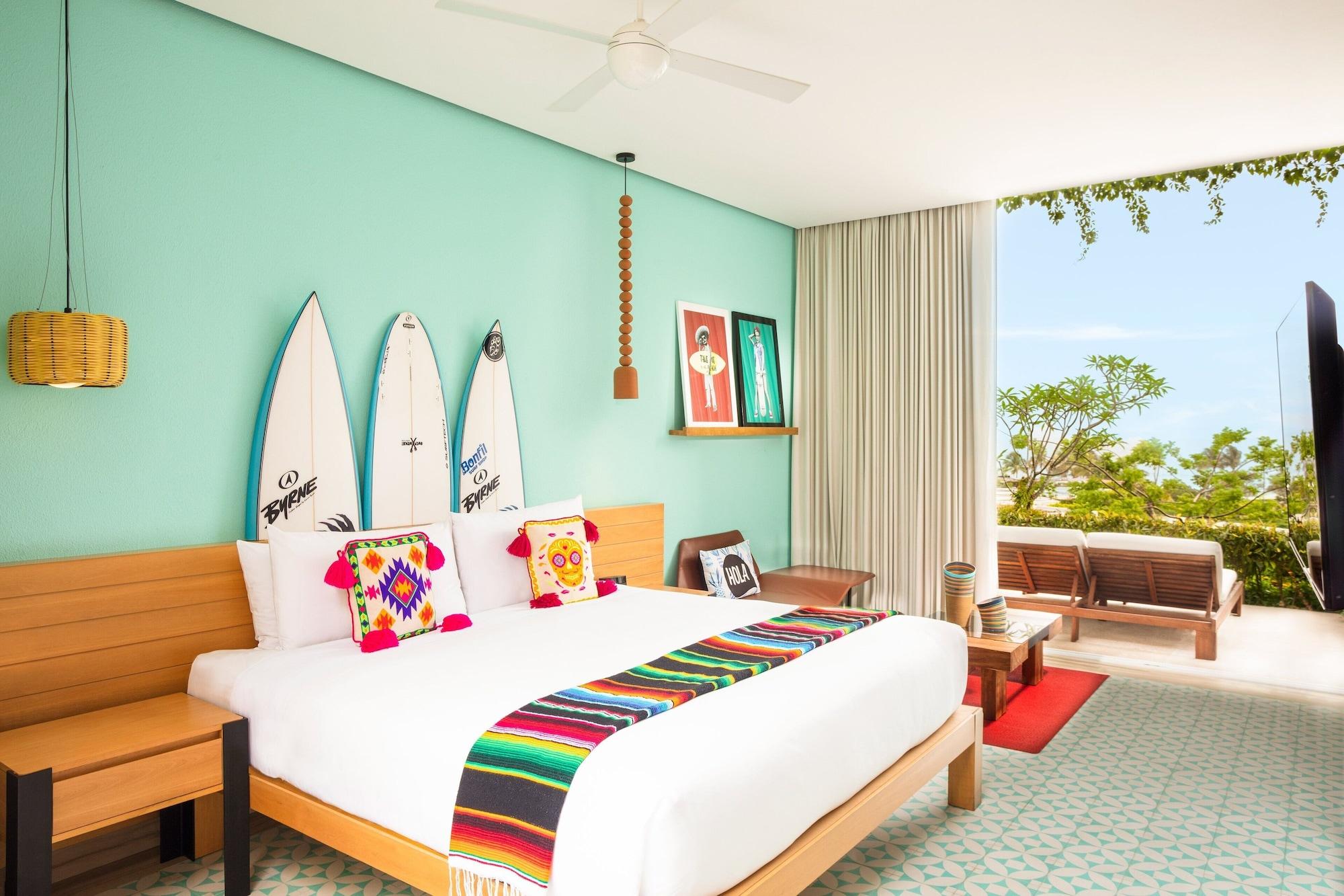 Deluxe Ocean View King