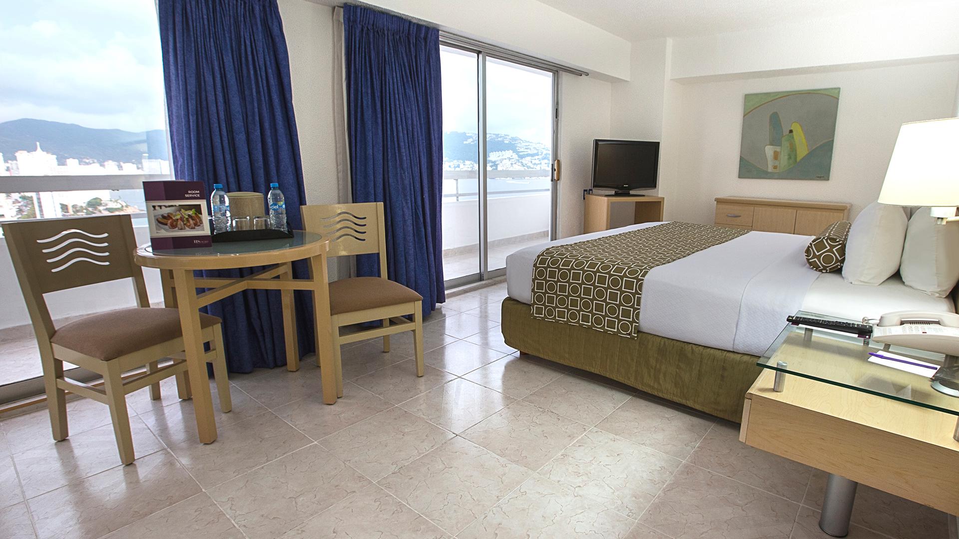 Suite Júnior con Vista Parcial del Mar