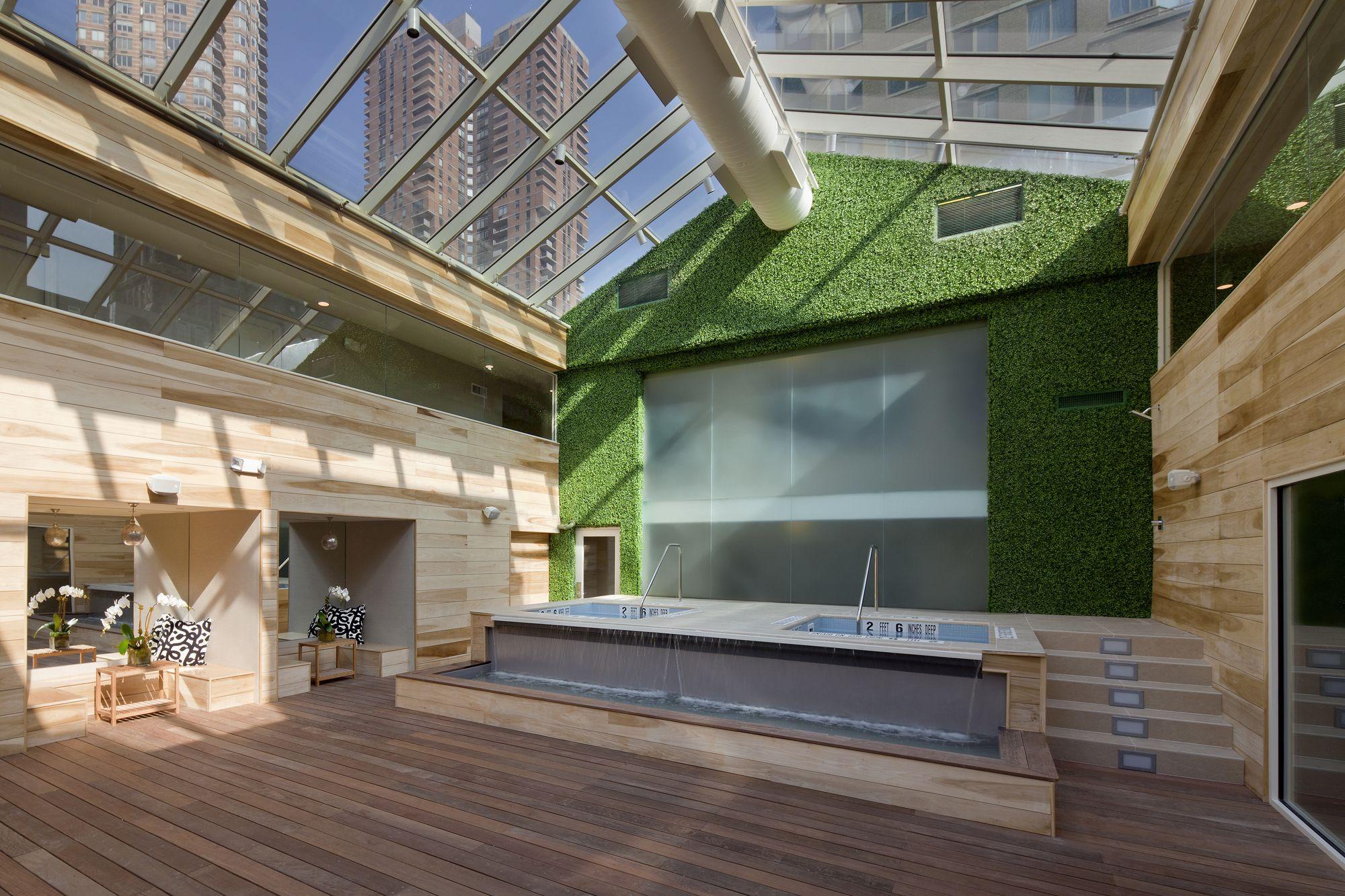 image-housing-carousel