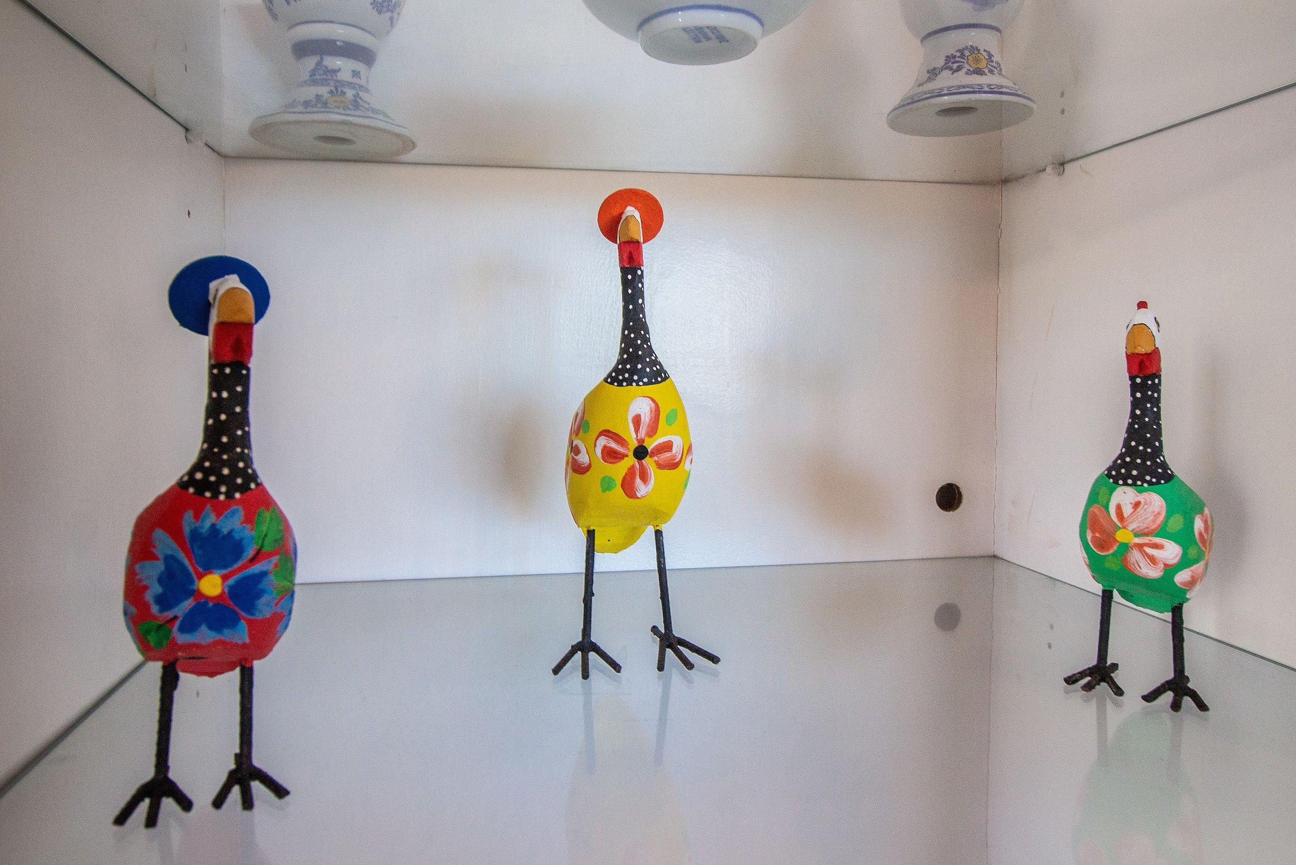 image-housing-carousel