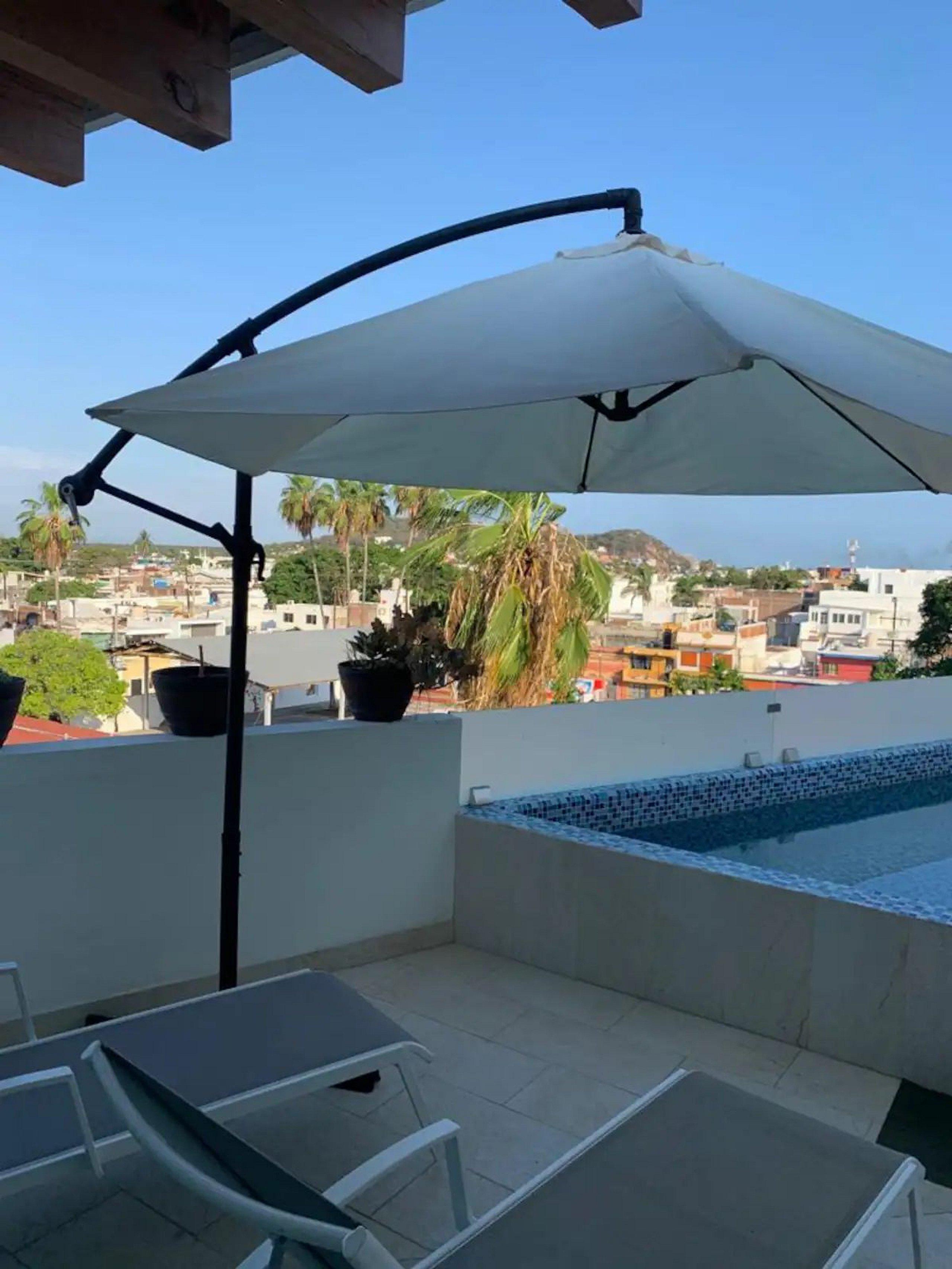 Casa en Mazatlan con alberca privada en centro historico