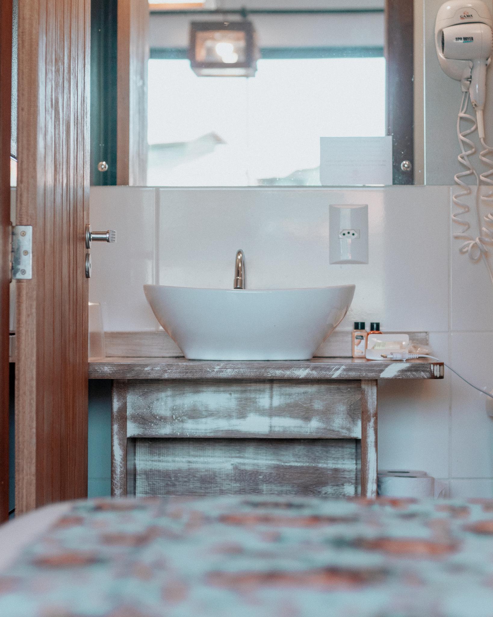 image-housing-carousel