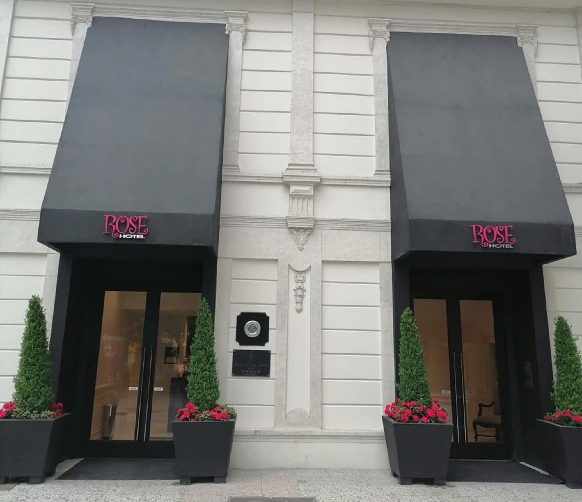 Rose Hotel 3