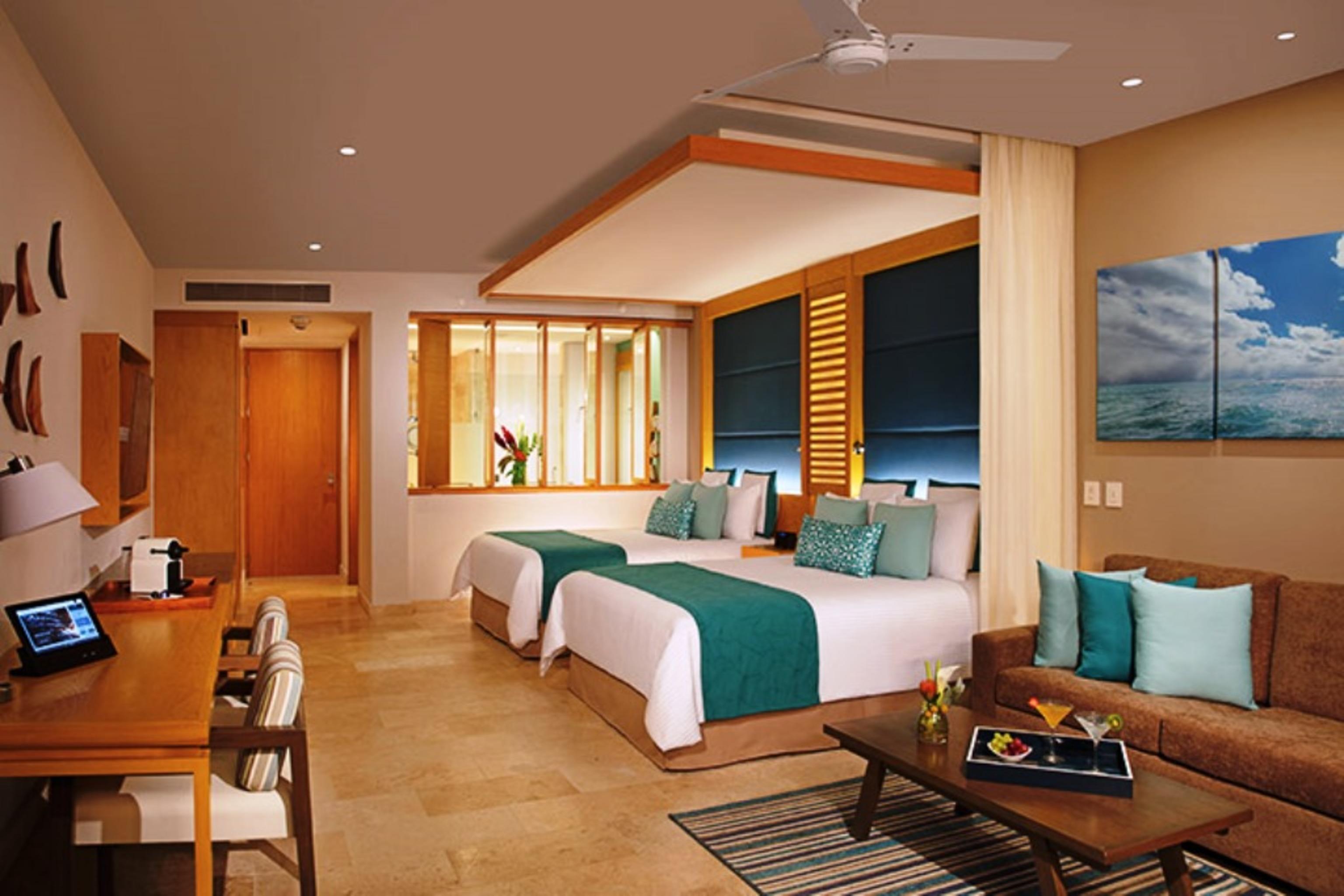 Junior Suite Garden View - Two Queen Beds