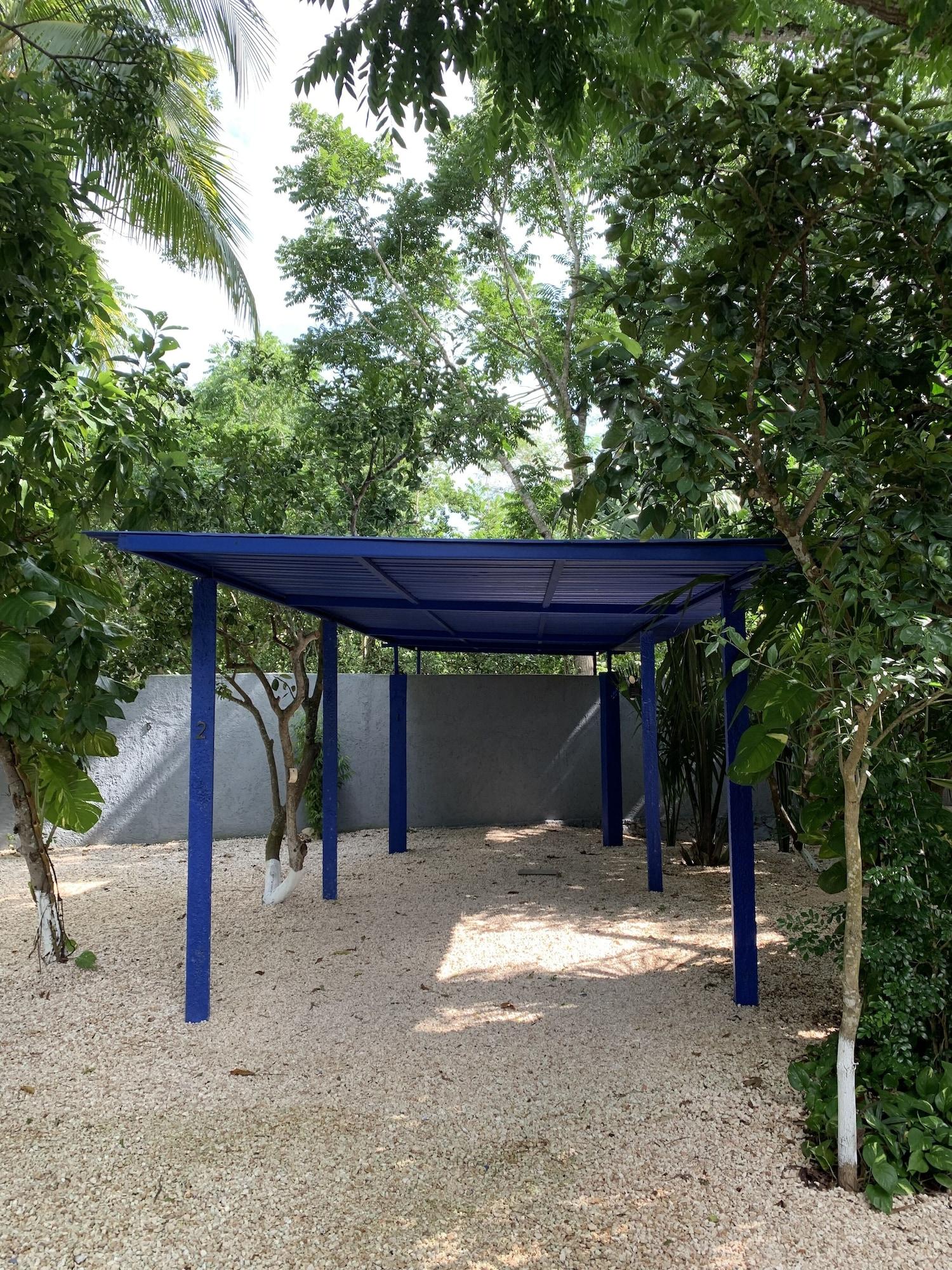 image-housing-carousel