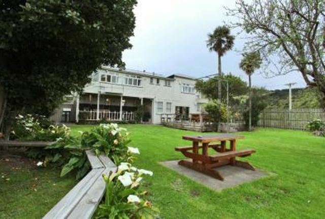 Castlepoint Hotel & Guesthouse image