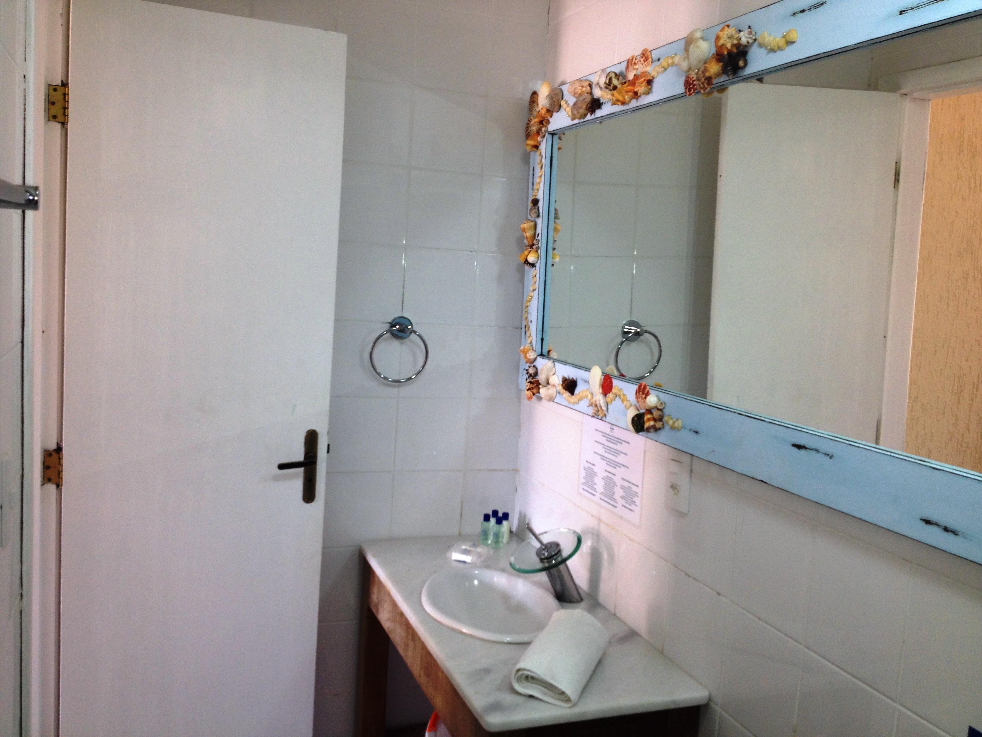 image-housing-carousel