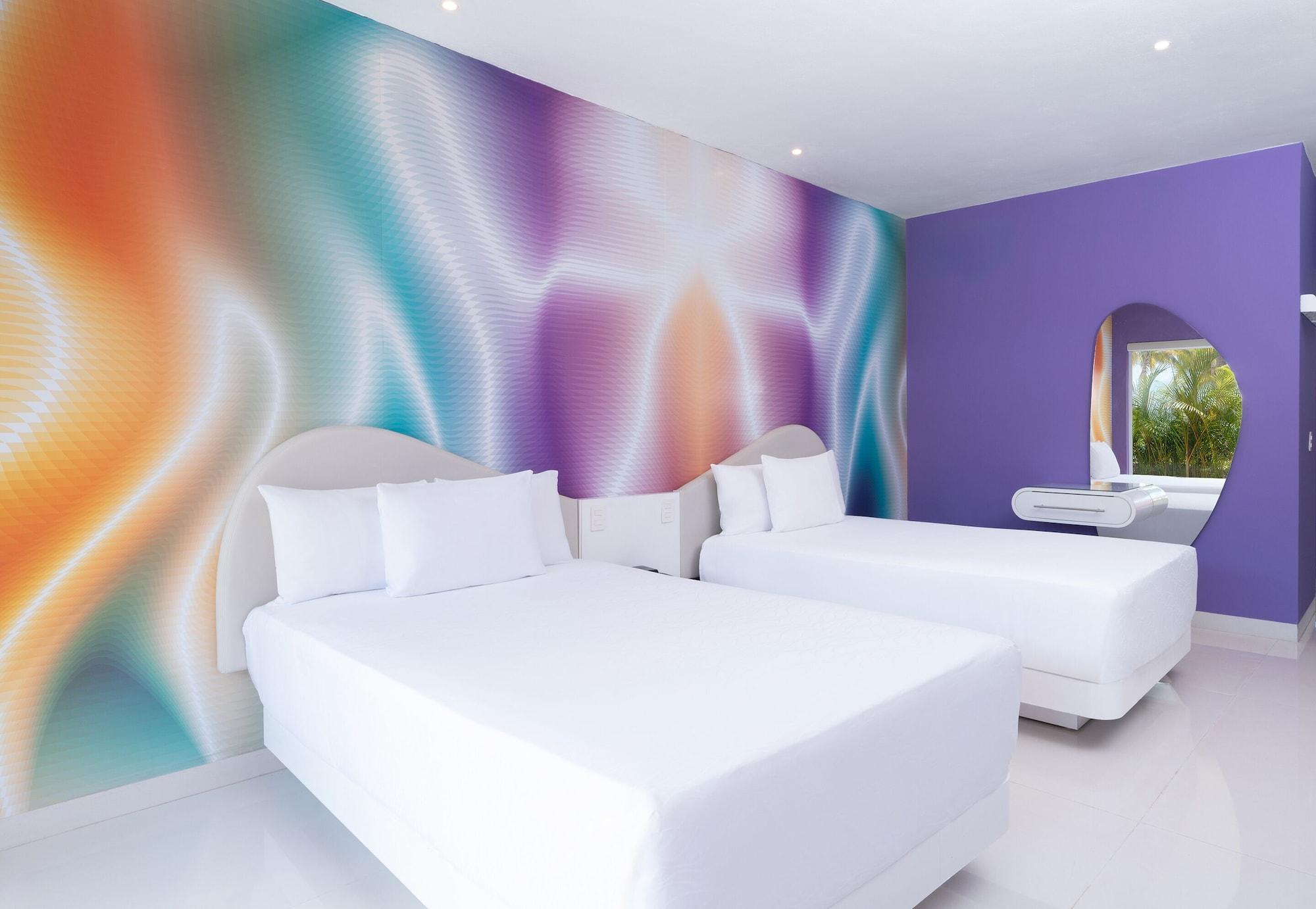 Trendy Room