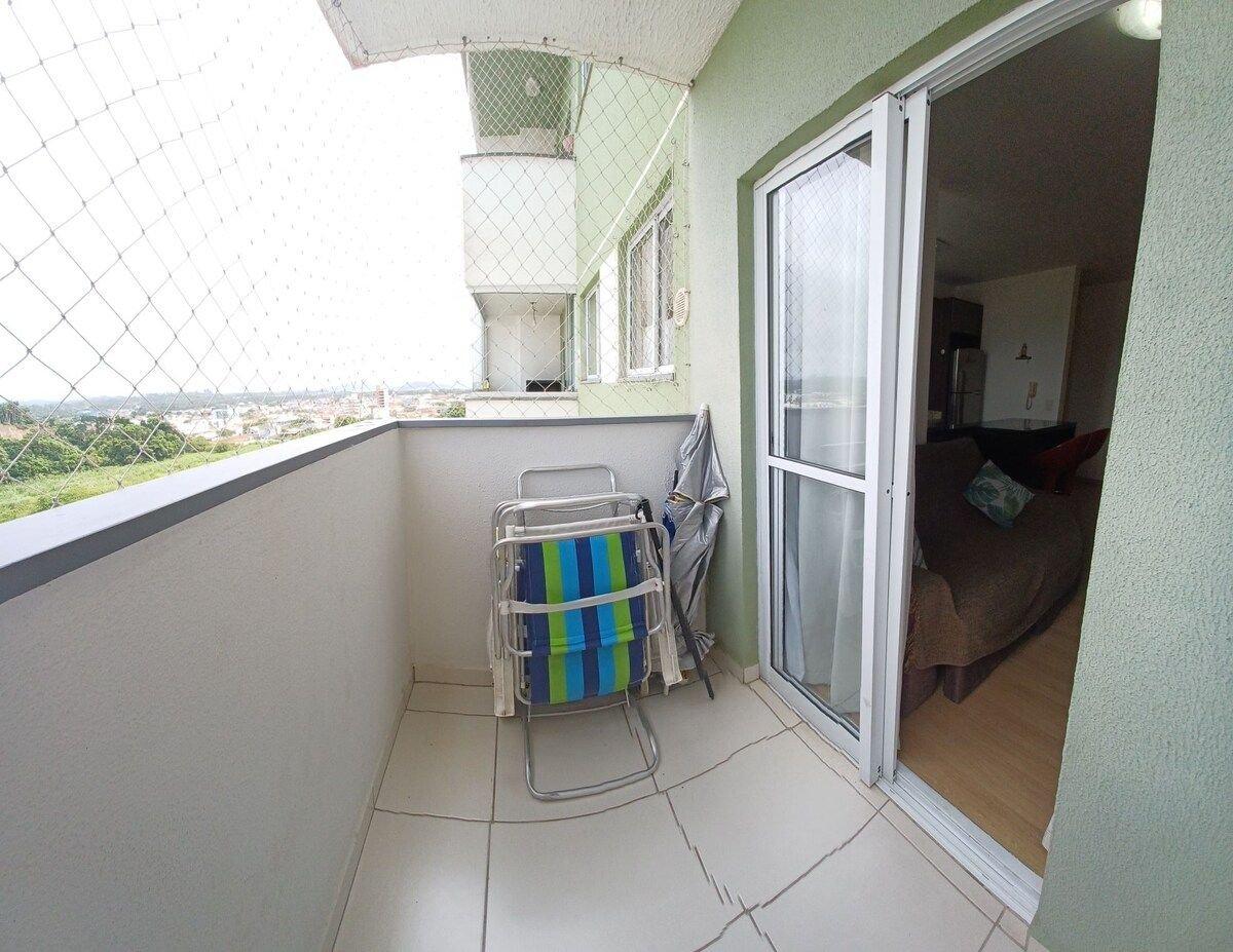 image-housing-carousel