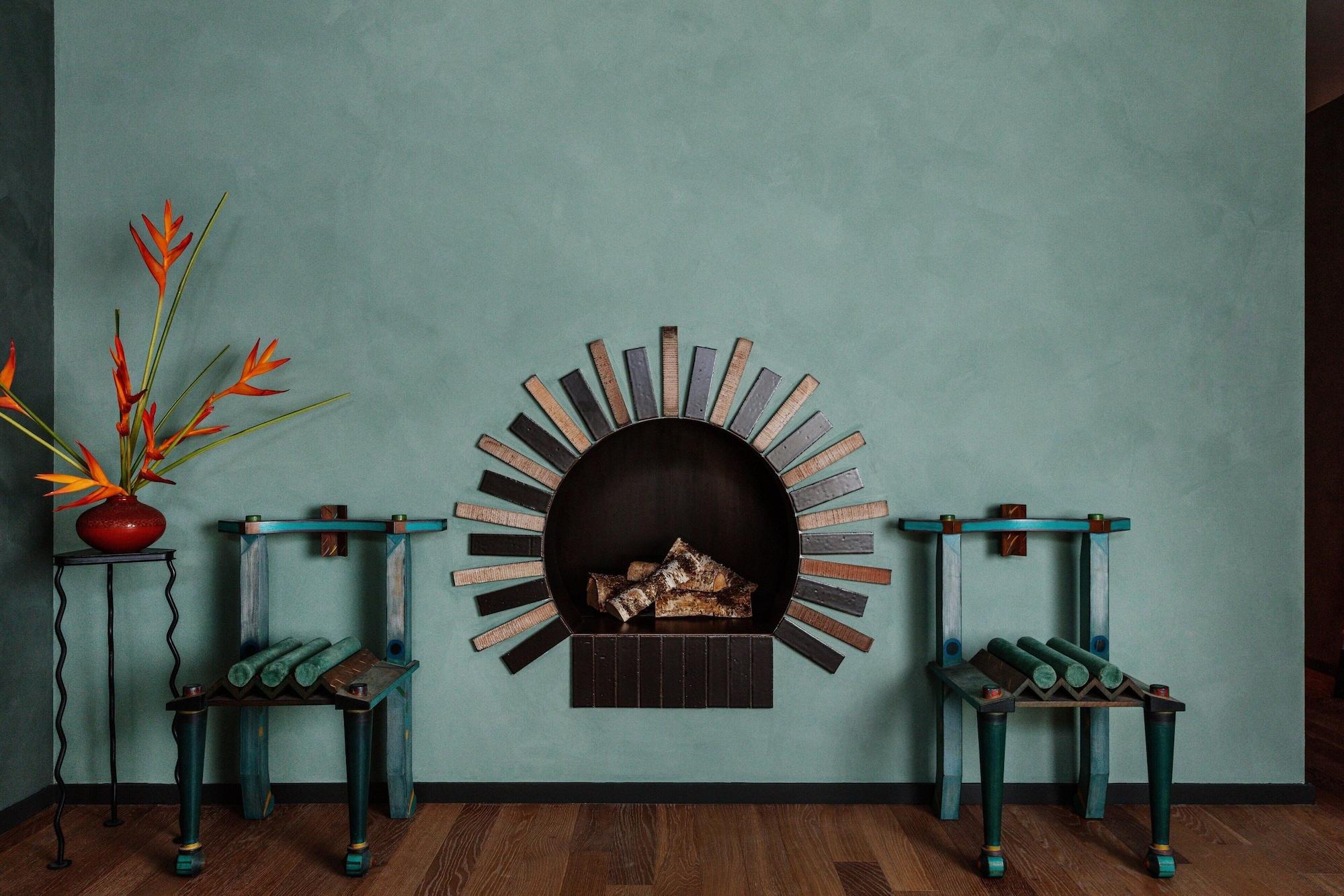 image-housing-carousel
