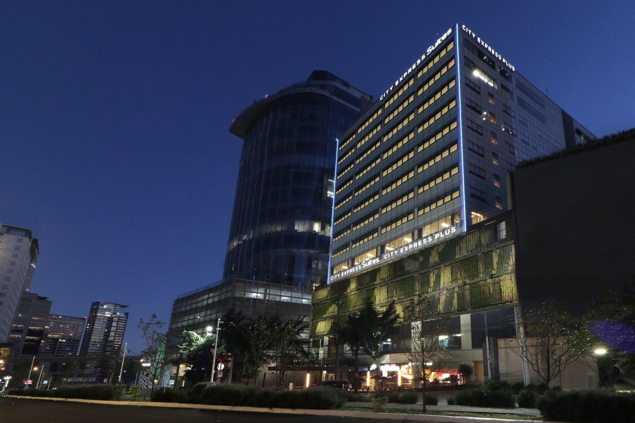 City Express Suites by Marriott Ciudad de México Santa Fe 4