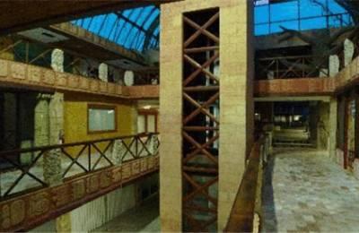 image-housing-carousel