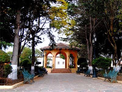 image-housing-carousel