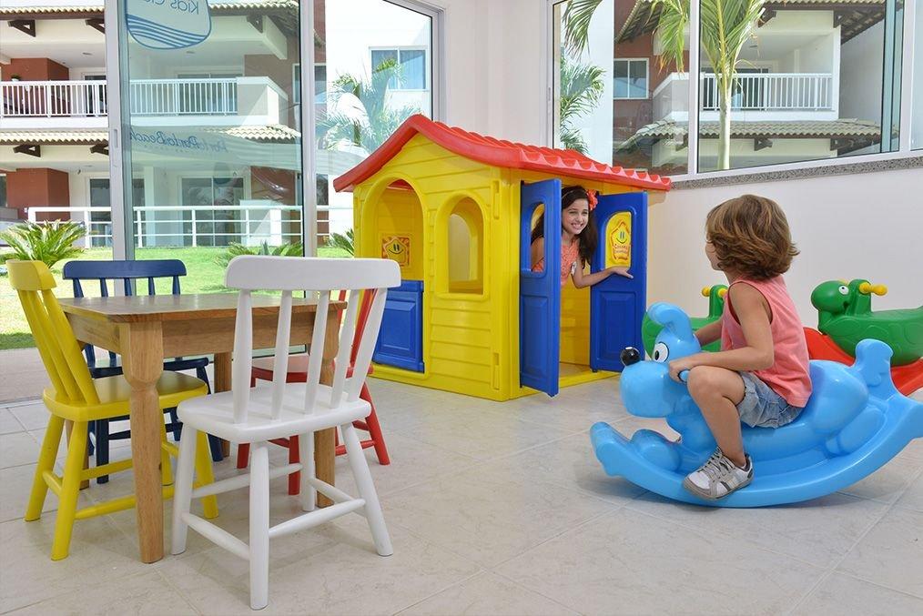 image-housing-carousel