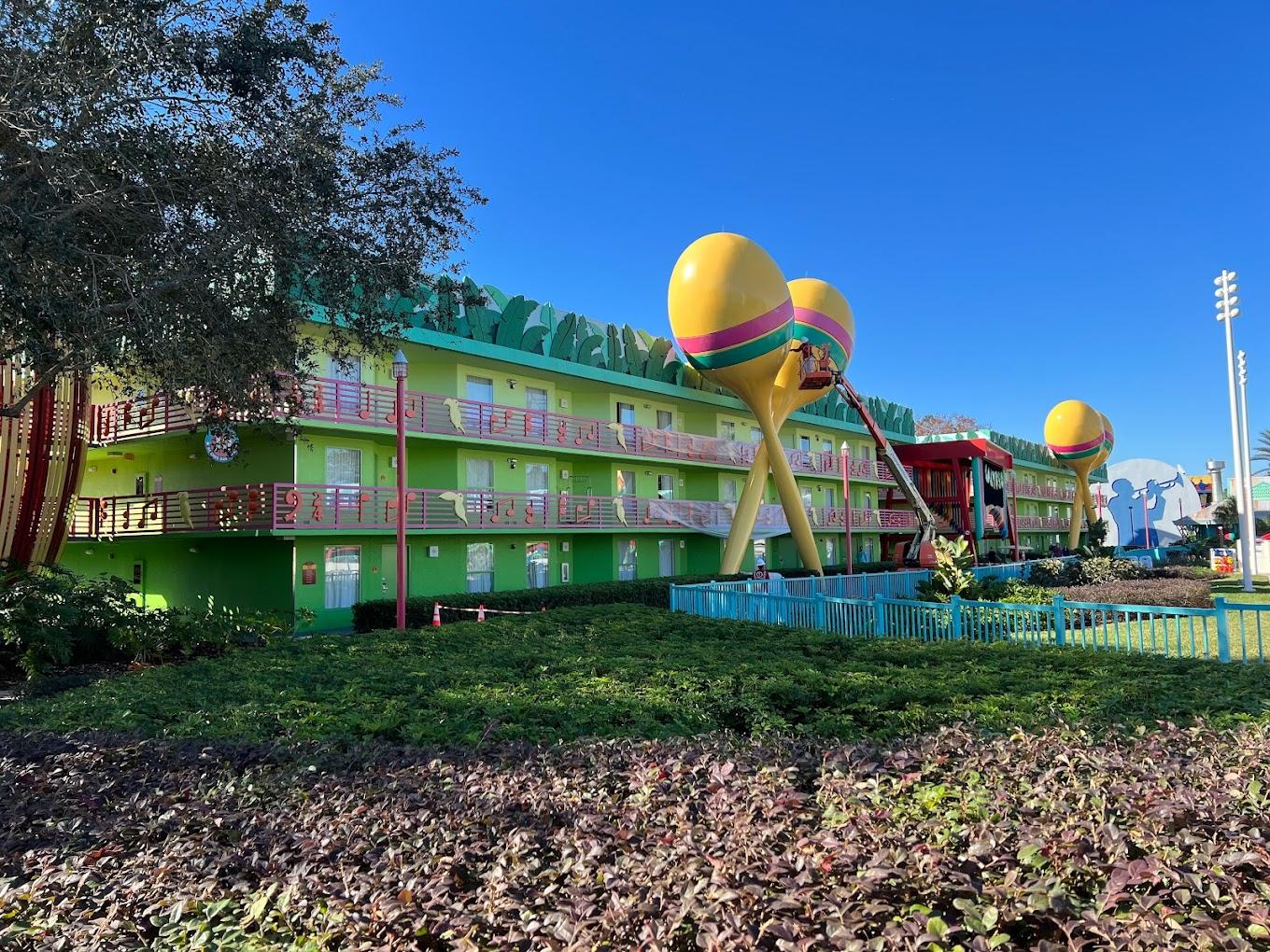image-housing-carousel