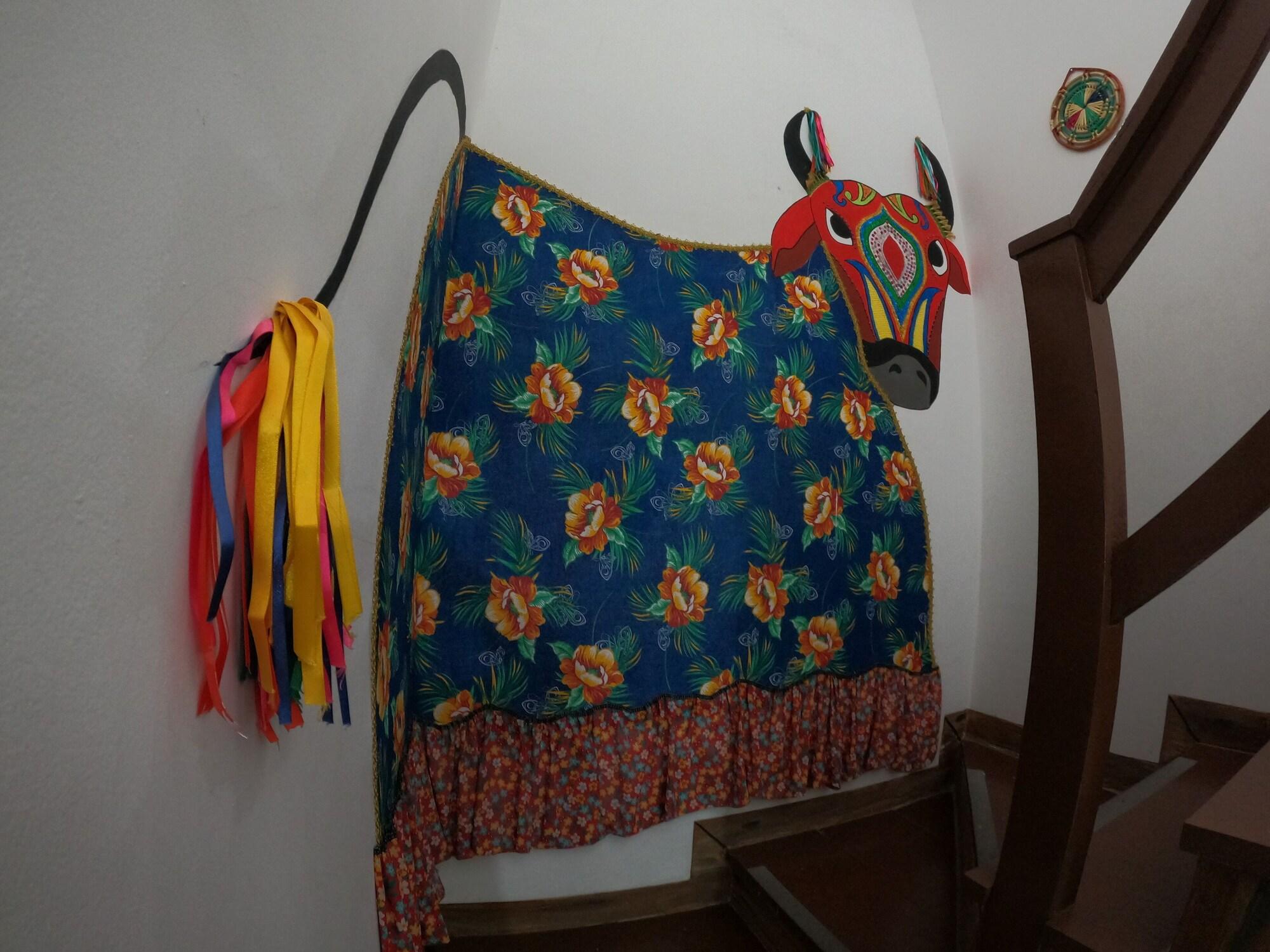 image-housing-carousel