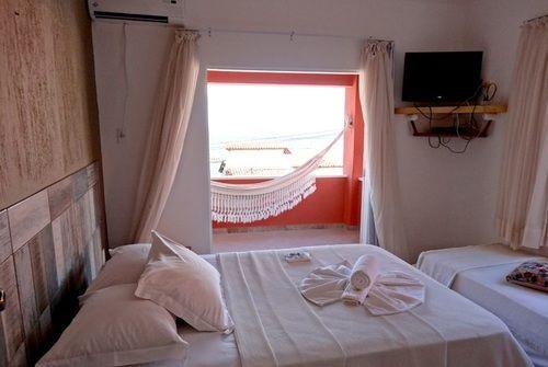 image-housing-carousel