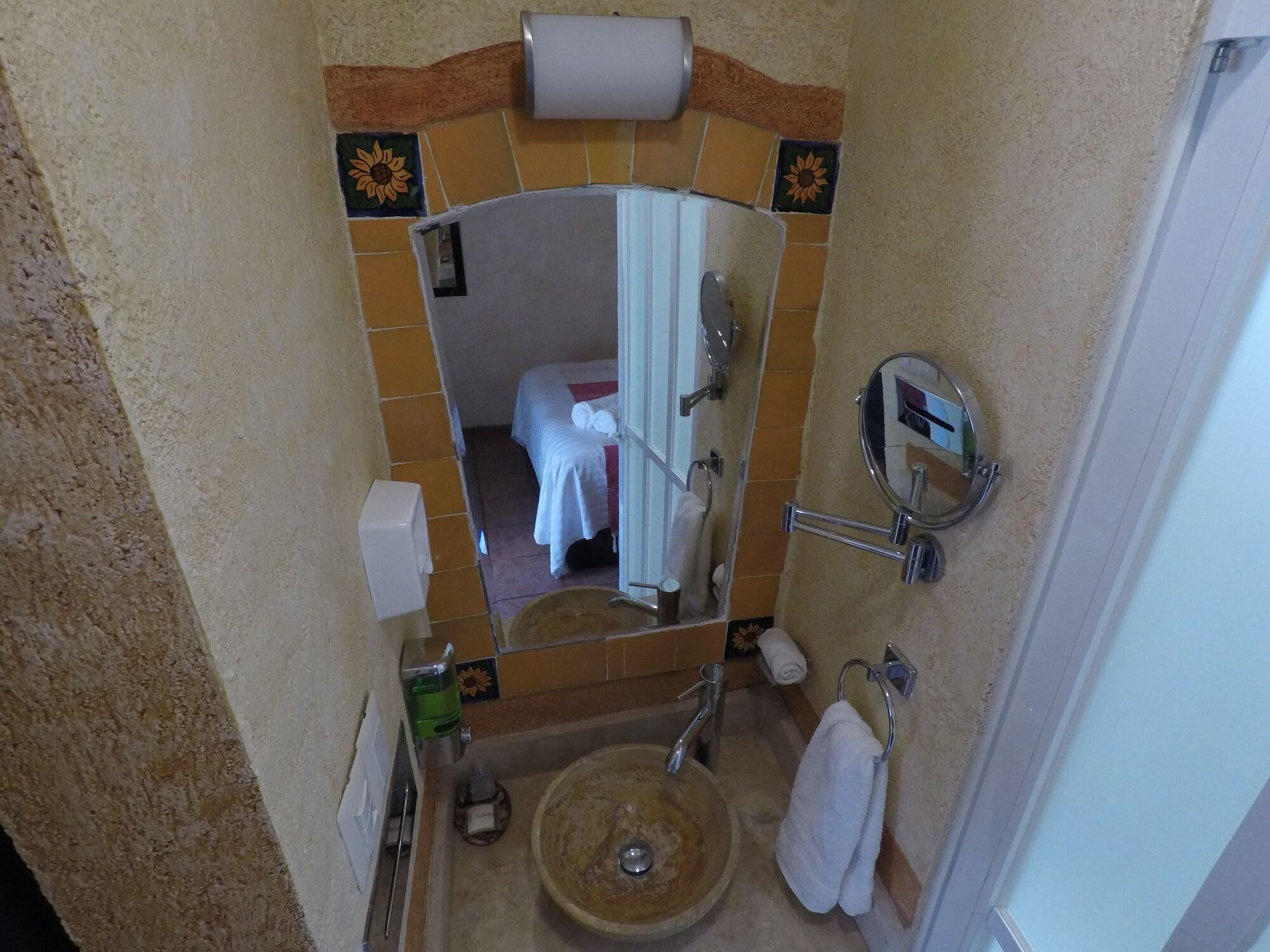 image-housing-carousel