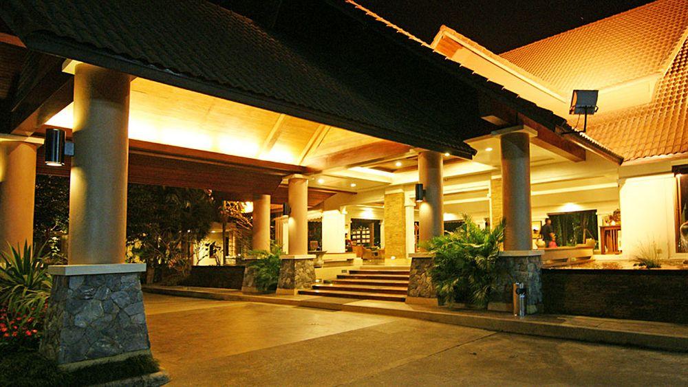 Laluna Hotel and Resort image