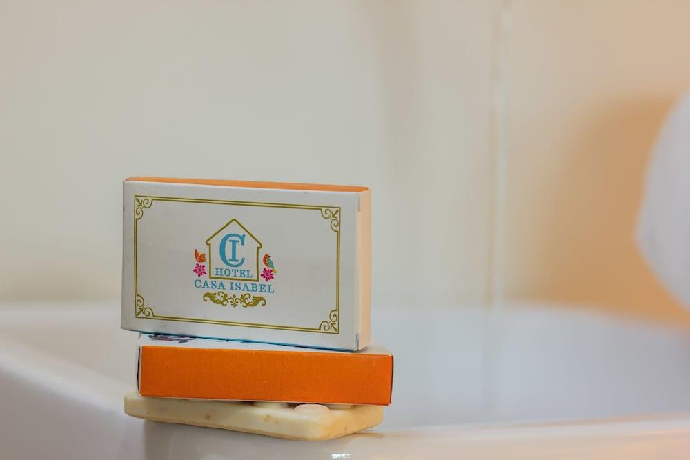 image-housing-carousel