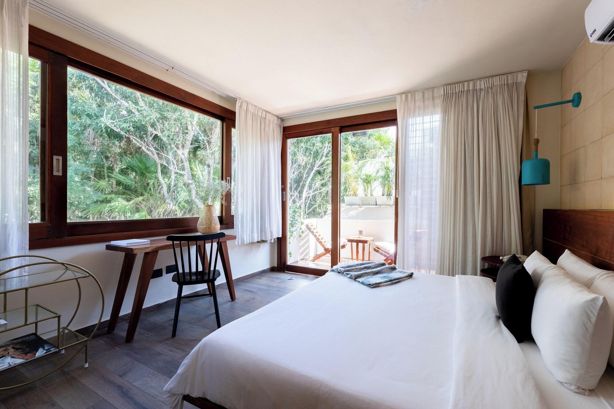 Habitación doble estándar, 1 cama King size, para no fumadores, vista al jardín