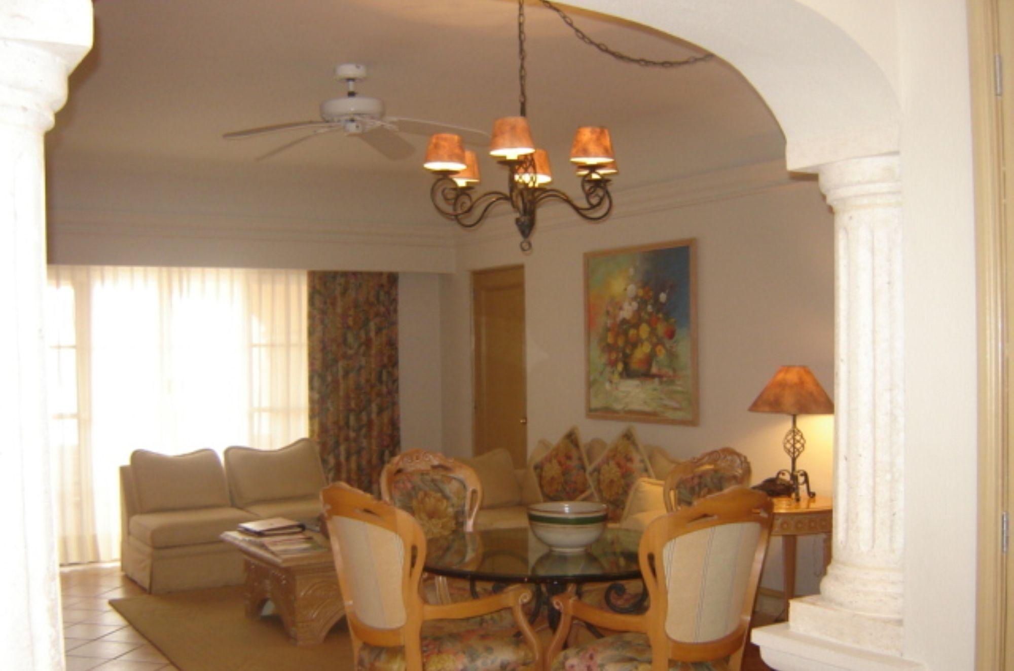 Parlour Suite