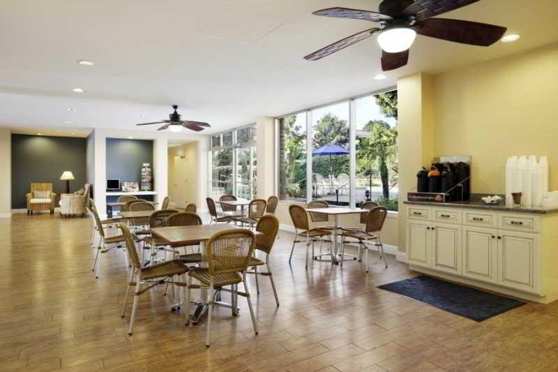 image-housing-carousel