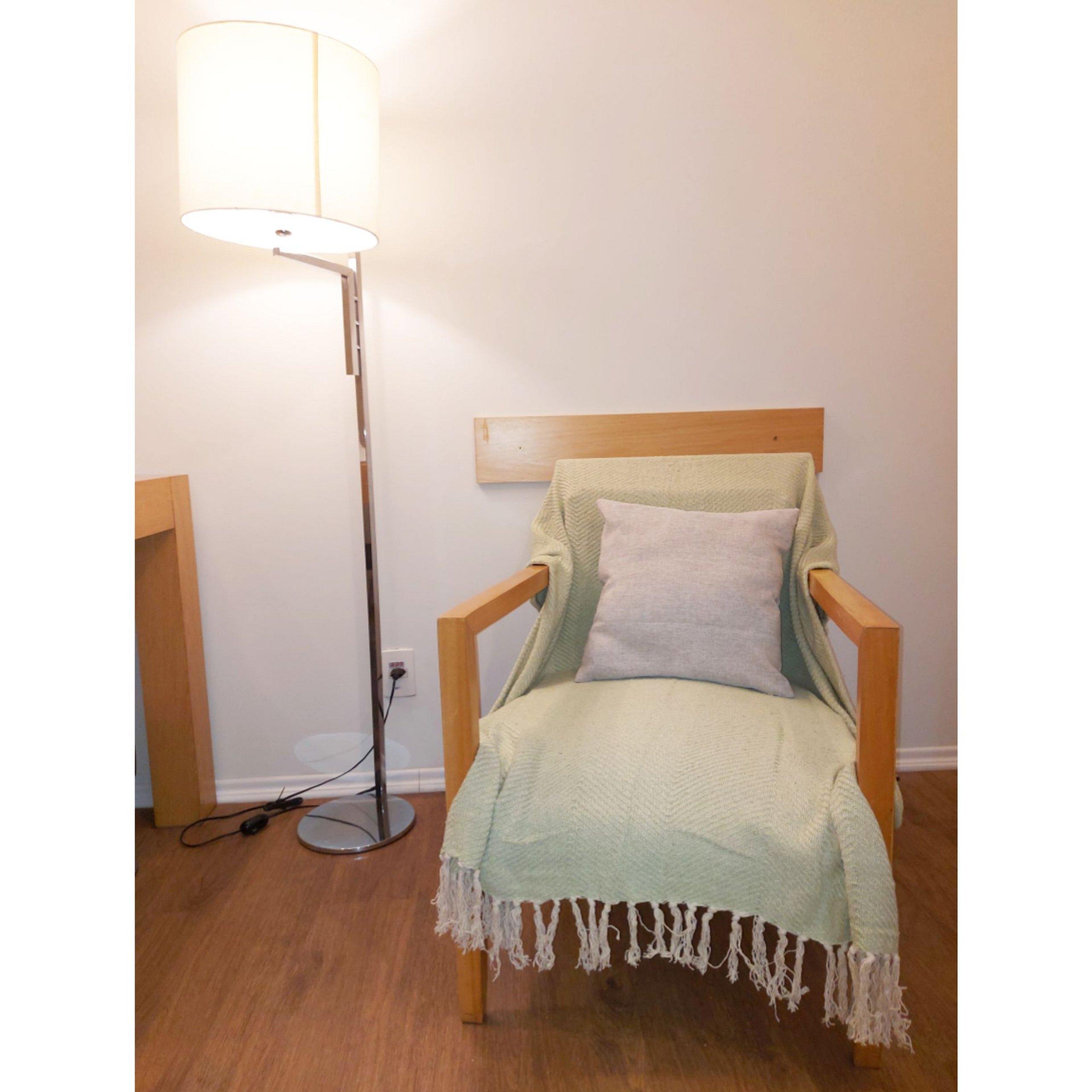image-housing-carousel