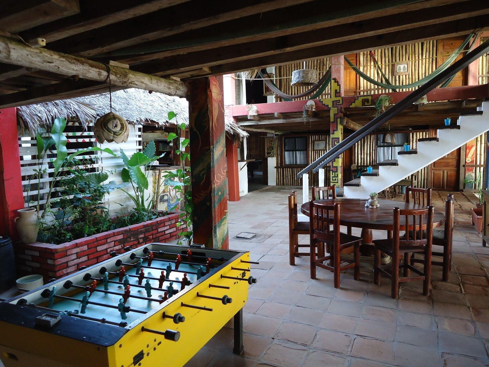 Hostal Lyoban 5