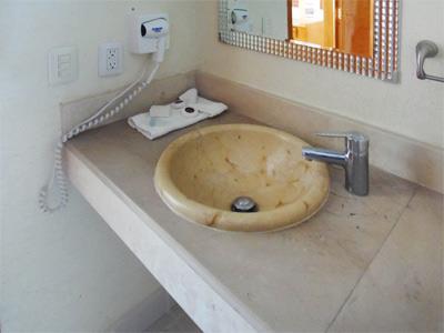 image-housing-carousel