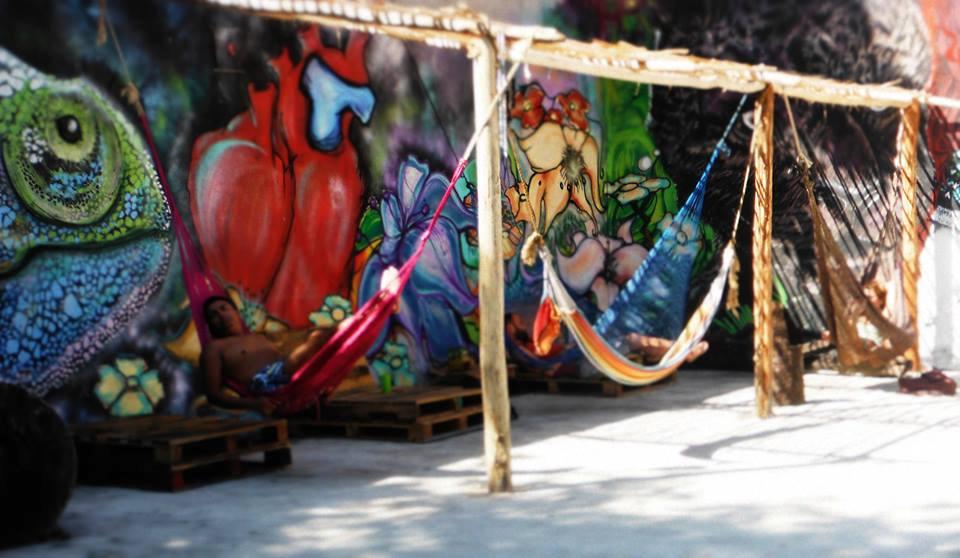 image-housing-carousel