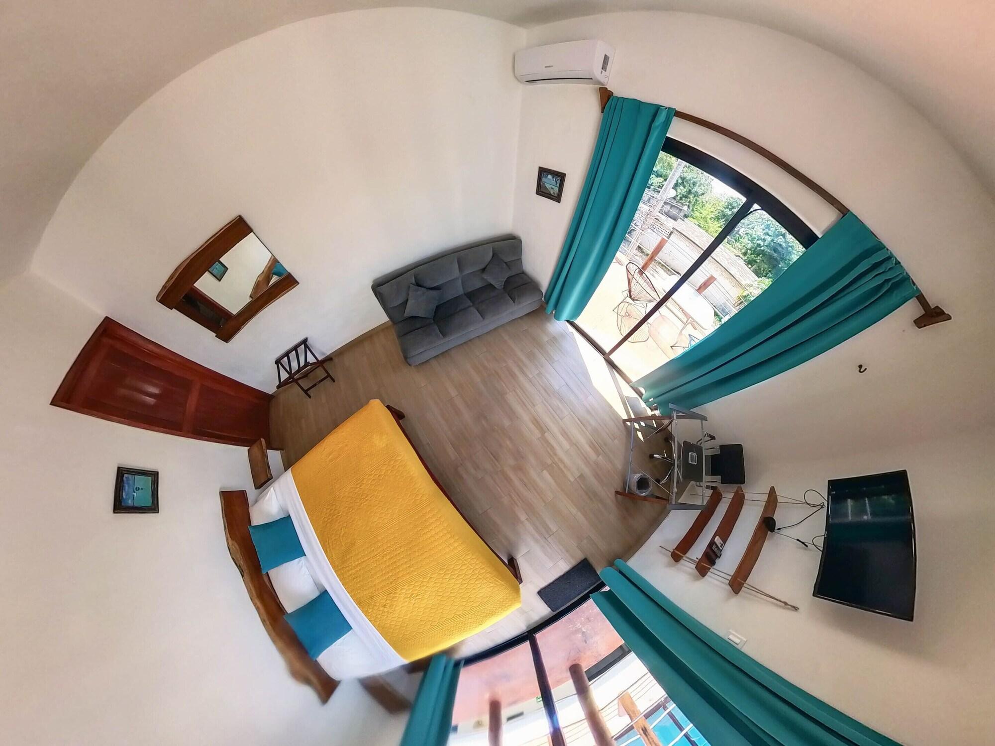 image-housing-carousel
