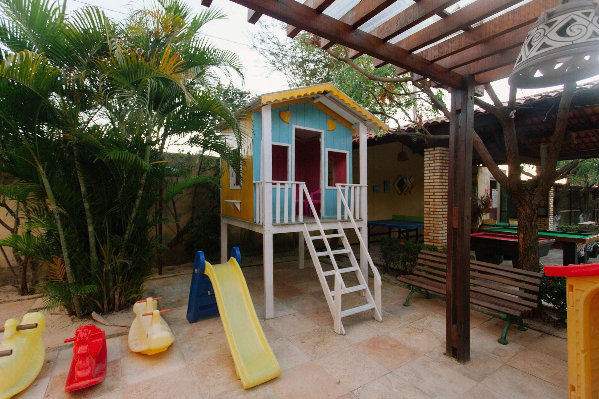 image-housing-carousel