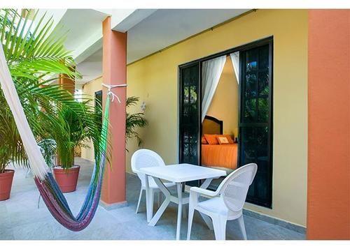 image-housing-carousel
