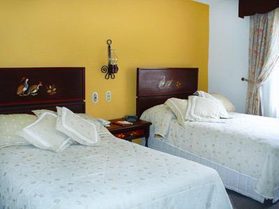 image-housing-carousel